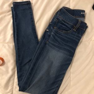 American Eagle Skinny Jeans